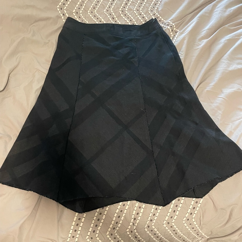 Burberry black midi skirt
